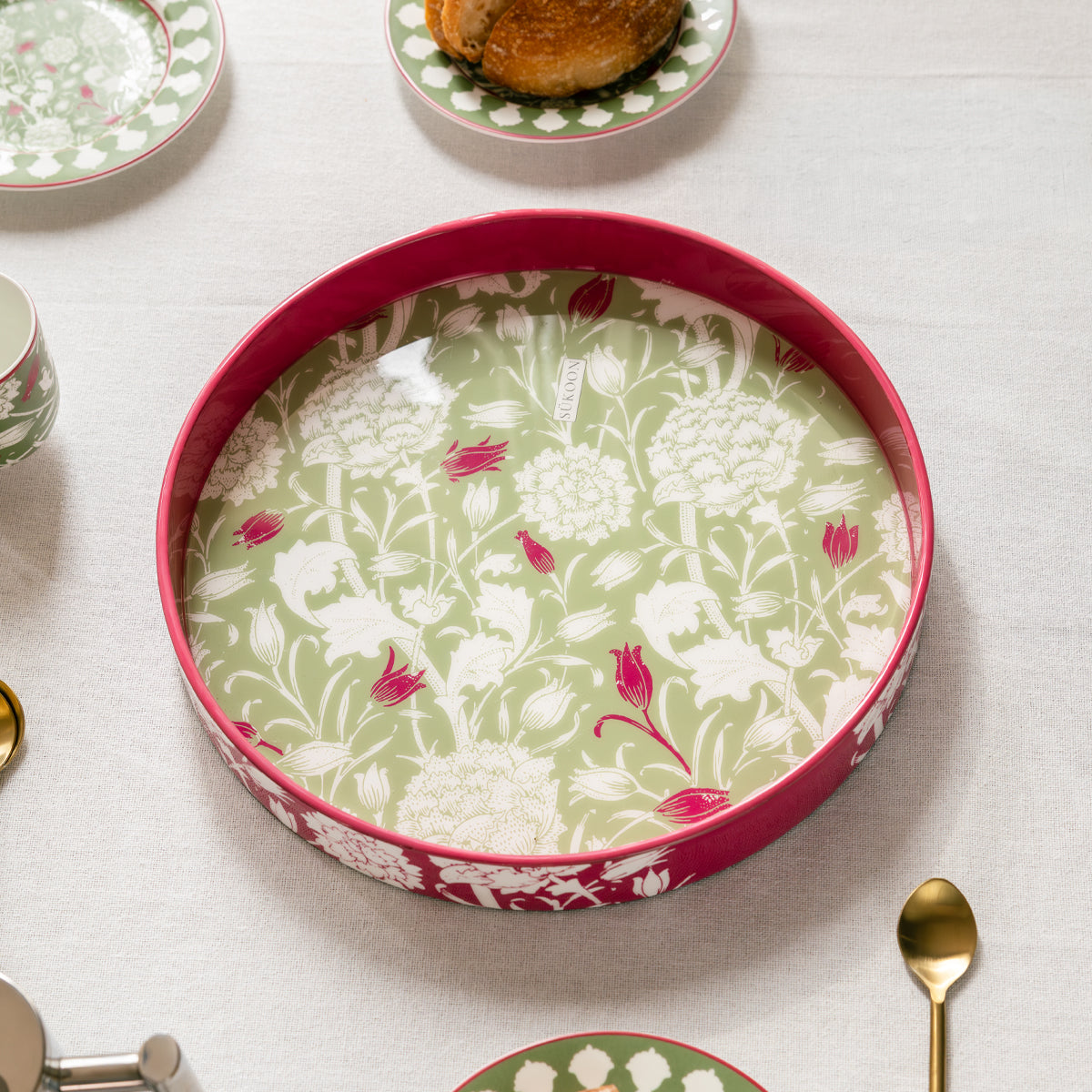 Tarang Round Tray