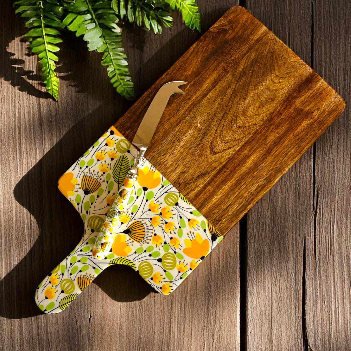 Sunny Meadows Cheese Board and Knife Set