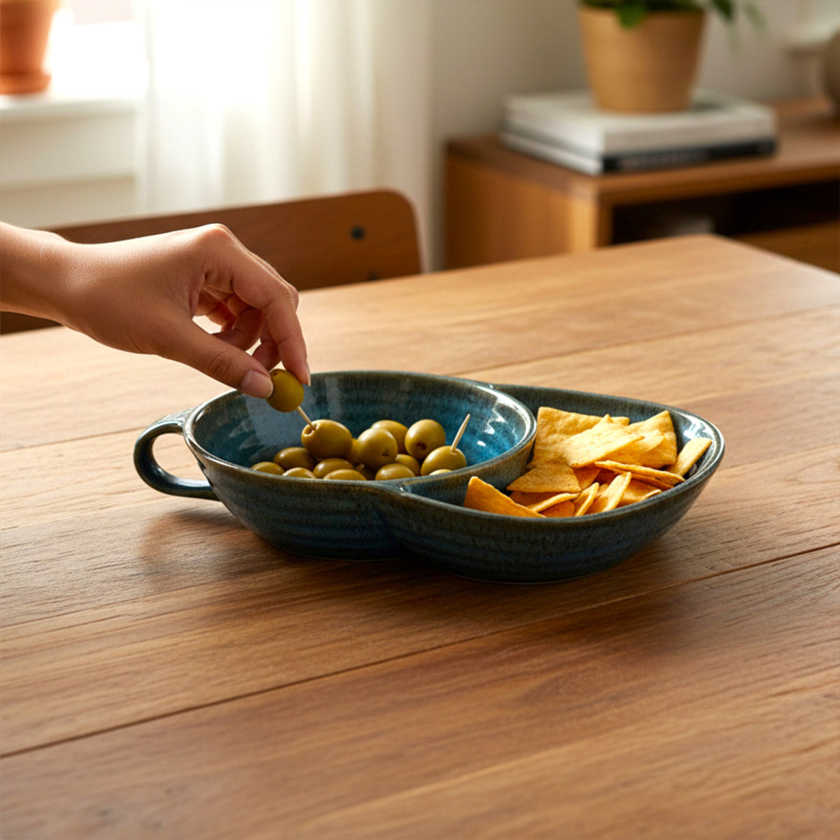 Twin Harbor Chip and Dip Bowl